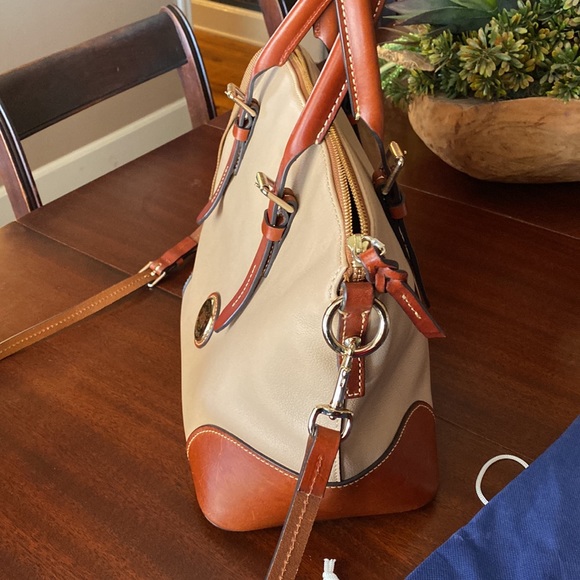 Dooney & Bourke Domed satchel—Nude color - Picture 5 of 9